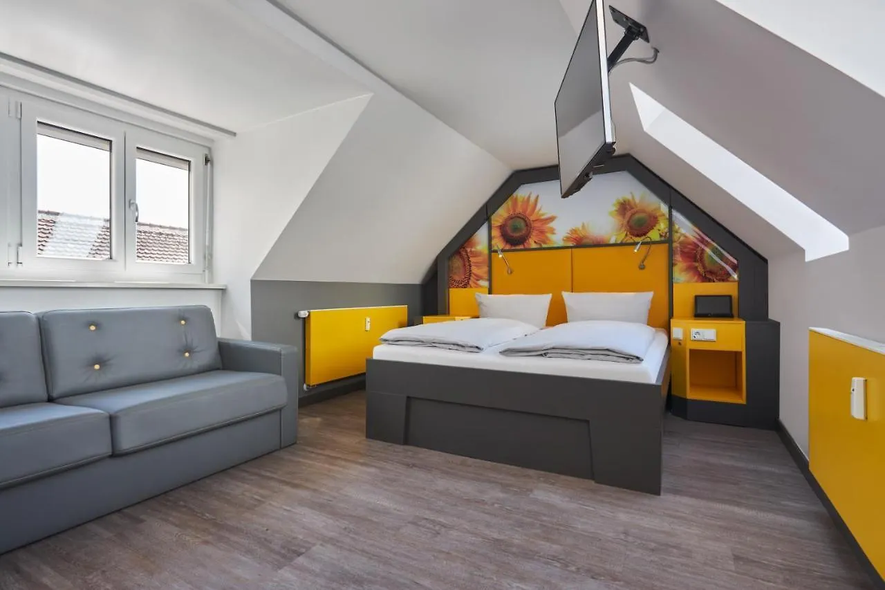 Buddy Hotel Monachium 3*,